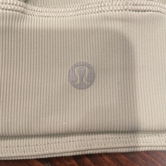 Lululemon tank top - Picture 5 of 8